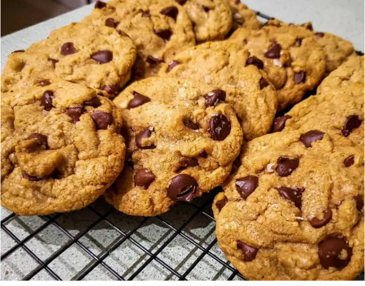 Salted chocolate chips cookies