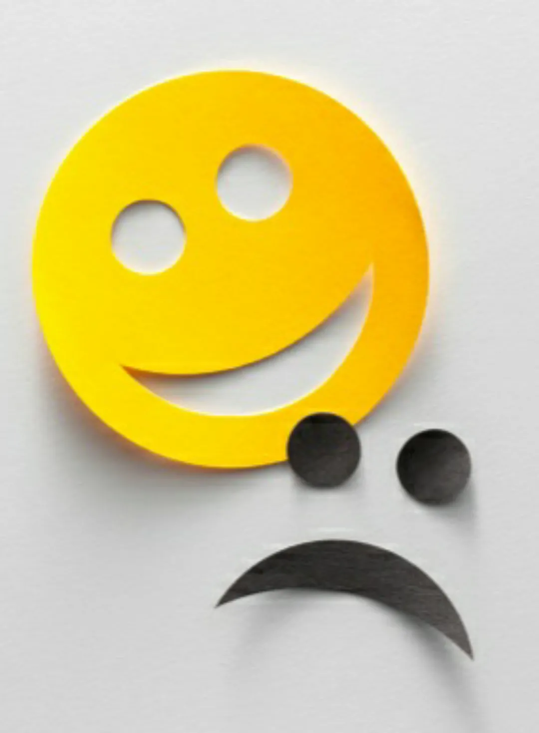 Smile face reaction wallpaper hd.