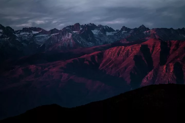 Wallpaper for mobile and laptop